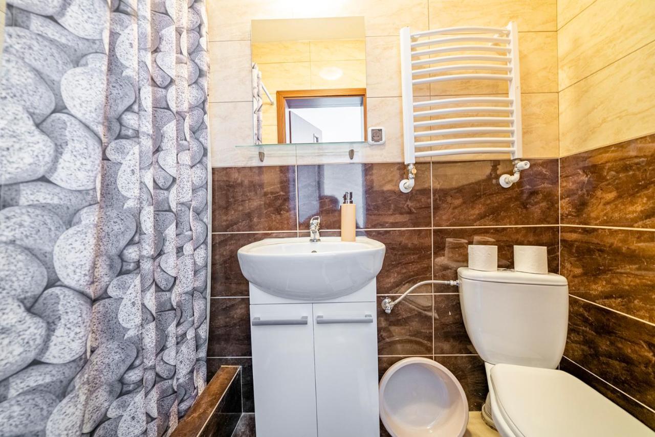 Pod Jedynkami Apartment Wladyslawowo Bagian luar foto
