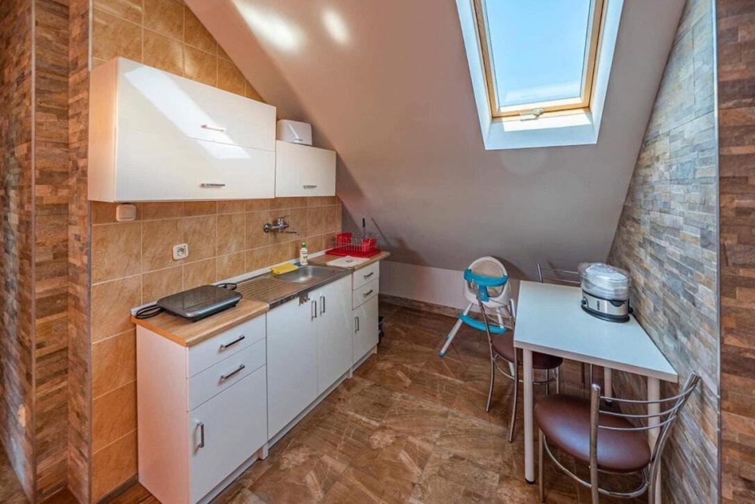 Pod Jedynkami Apartment Wladyslawowo Bagian luar foto
